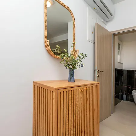 Villa Modern Casa Di Lucija With Heated Pool, Near Airport, Own Parking Murvica (Policnik)